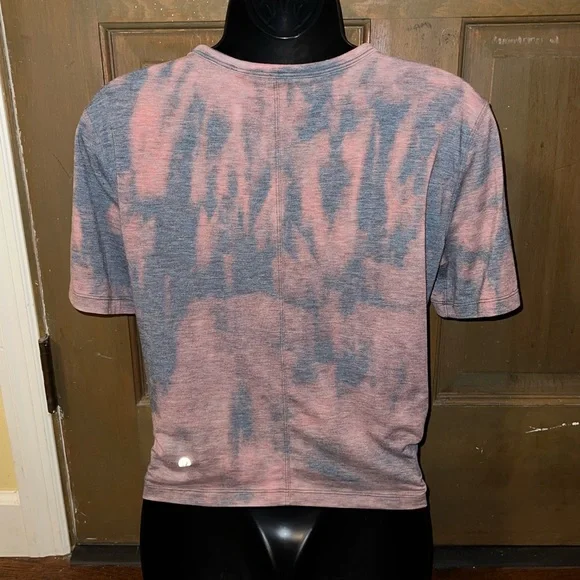 Lululemon Athetica Gray Crescent Tied Short Sleeve Top Size 2 - Picture 4 of 8